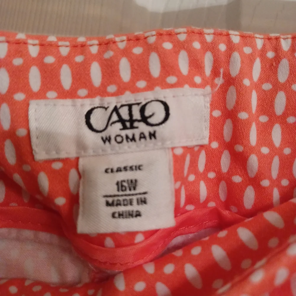 Cato Coral Printed Cropped Pants - Picture 3 of 7